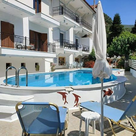Hotel Oasis Parga Exterior foto
