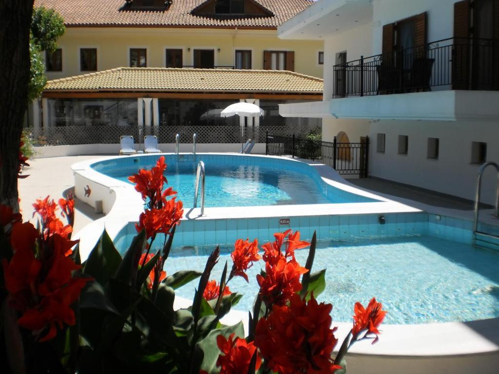 Hotel Oasis Parga Exterior foto