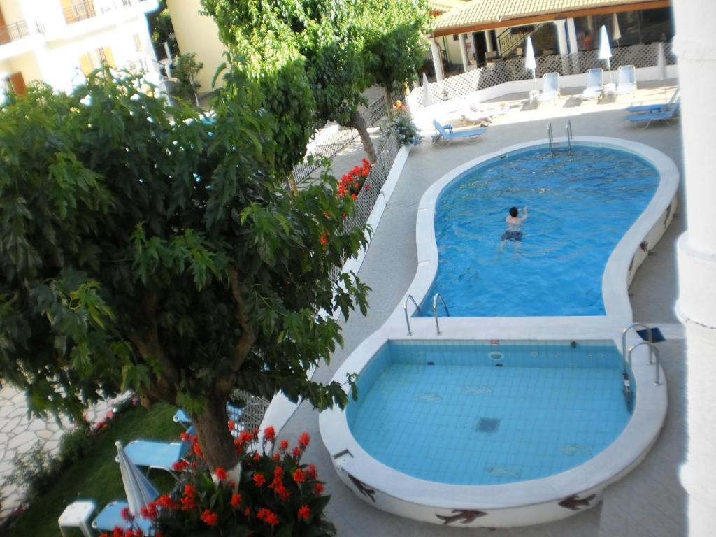 Hotel Oasis Parga Exterior foto