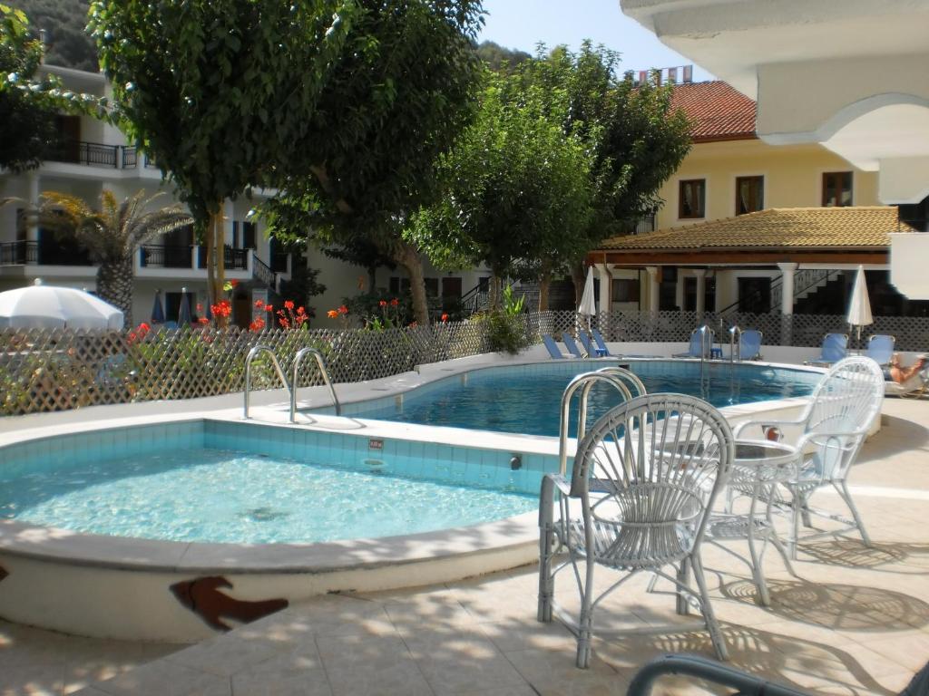 Hotel Oasis Parga Exterior foto